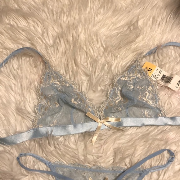 Matching Bra and panty set - Picture 3 of 3